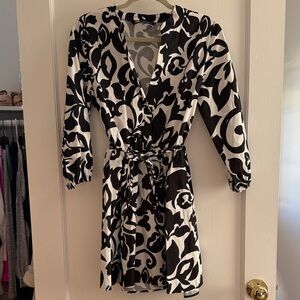 Zara black and white patterned short dress